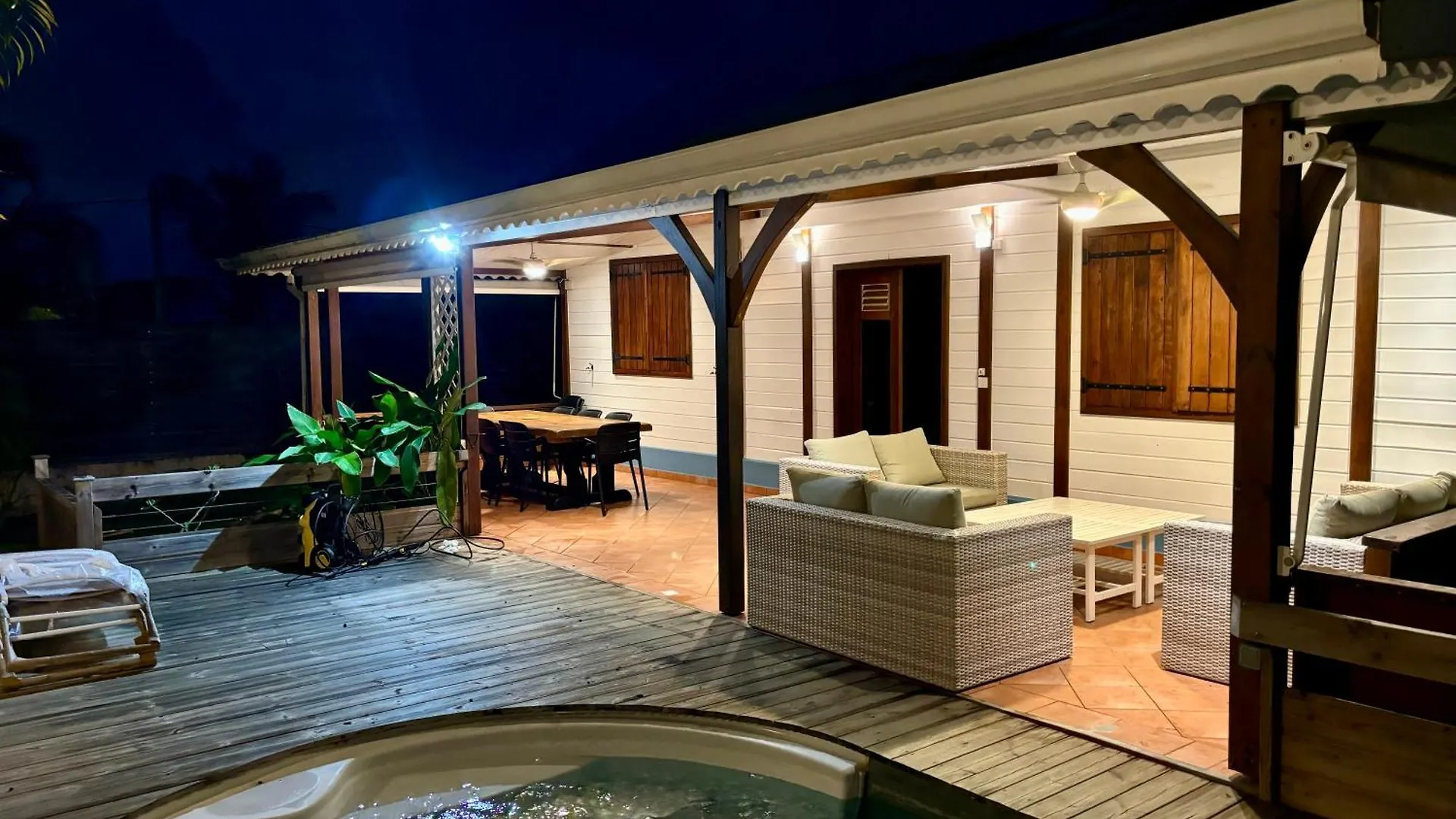 Villa Creole Avec Piscine Privee Petit-Bourg